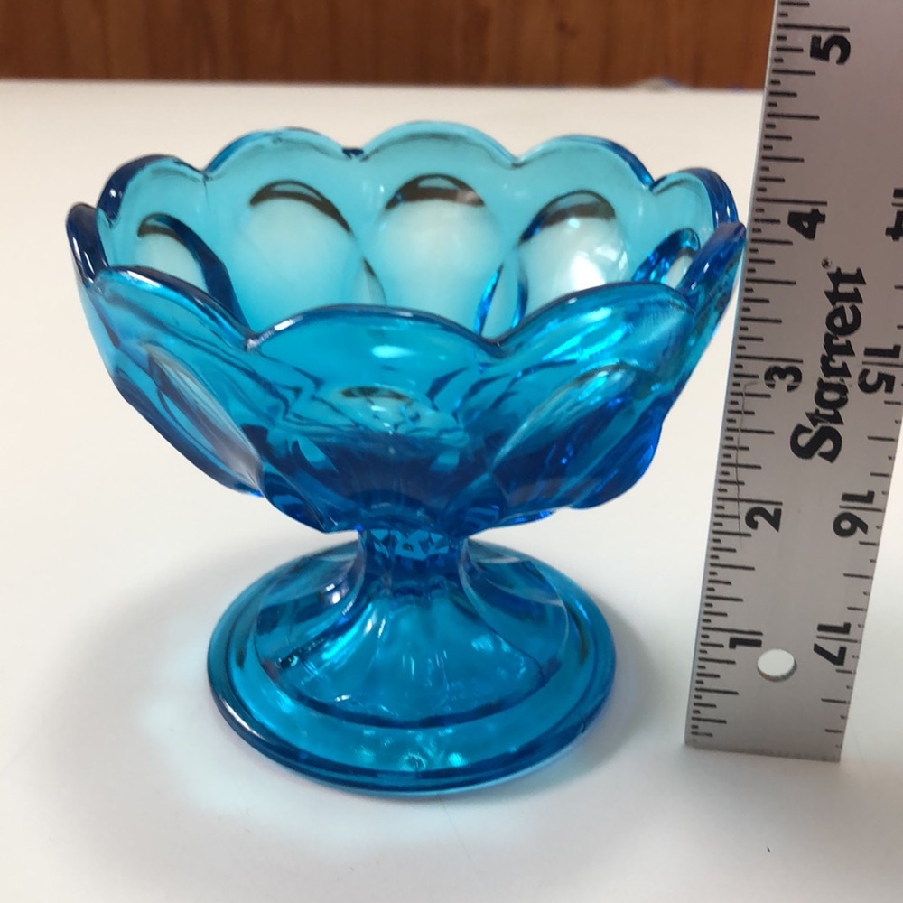 Vintage blue glass pedestal compote dish candy bowl - Picture 6 of 7